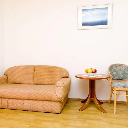 Popovic Apartment *